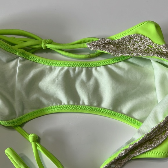 Victoria’s Secret String Bikini Bottom with Metallic Lace Accent - Picture 5 of 5